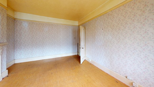 52 Tulsemere Road, Norwood, London SE27 9EJ 7