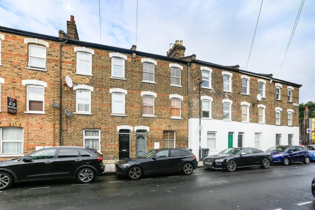 7 Lendal Terrace, Clapham, London, SW4 7UU 5