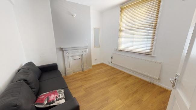 7 Lendal Terrace, Clapham, London, SW4 7UU 5
