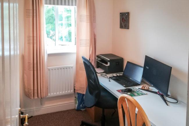 16 Moore Close, Cambridge, Cambridgeshire CB4 1ZP 8