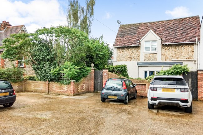 94 Maldon Road, Colchester, Essex CO3 3AL  &  2A Salisbury Avenue, Colchester, Essex CO3 3DN 5