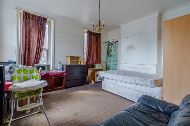 178 Lavender Hill, London SW11 5TQ 1