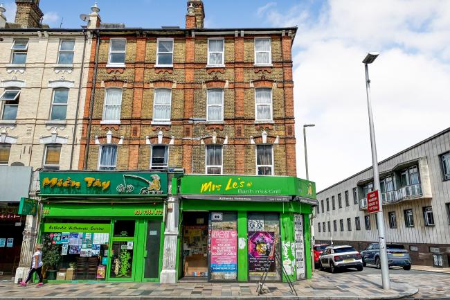 178 Lavender Hill, London SW11 5TQ 1