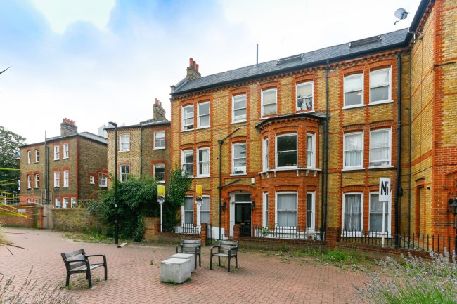 22C Kendoa Road, Clapham, London SW4 7NB 4