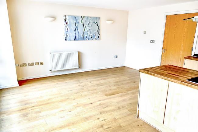 Flat 1 Aspects, 1 Throwley Way, Sutton, Surrey SM1 4FD 8