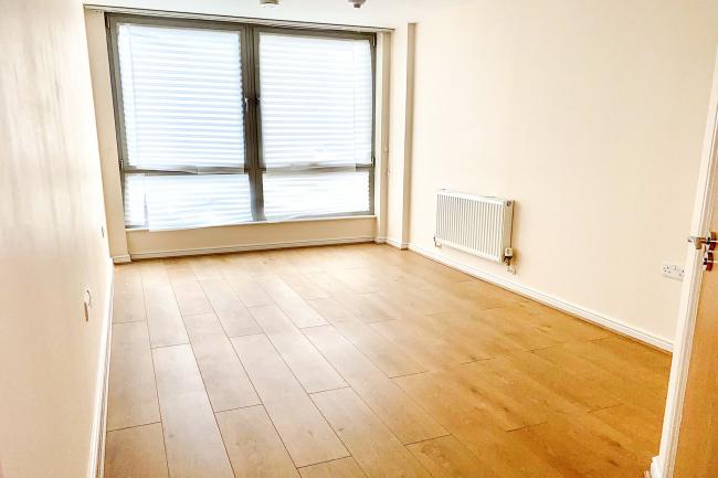 Flat 1 Aspects, 1 Throwley Way, Sutton, Surrey SM1 4FD 8