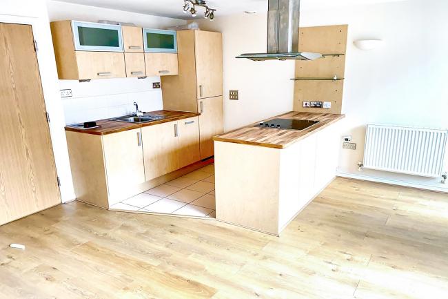 Flat 1 Aspects, 1 Throwley Way, Sutton, Surrey SM1 4FD 8