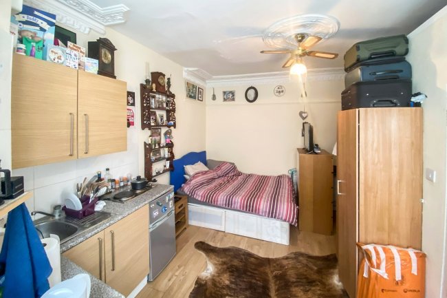 92 Maygrove Road, Kilburn, London, NW6 2ED 9