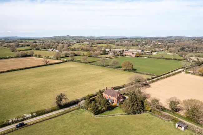 1 and 2 War Farm Cottages, Dog Kennel Lane, Bradley, Ashbourne, Derbyshire DE6 1PH 3