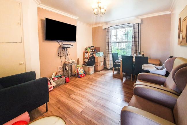 Flat 23 Heston House, Tanners Hill, London, SE8 4PX 10