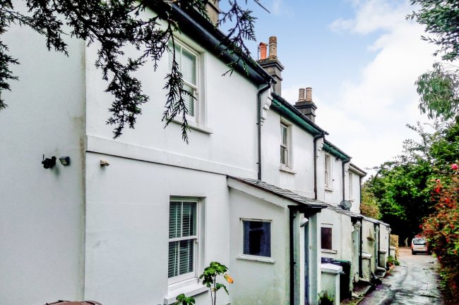 3 Goldstone Cottages, Woodland Drive, Hove, East Sussex BN3 7QH 3