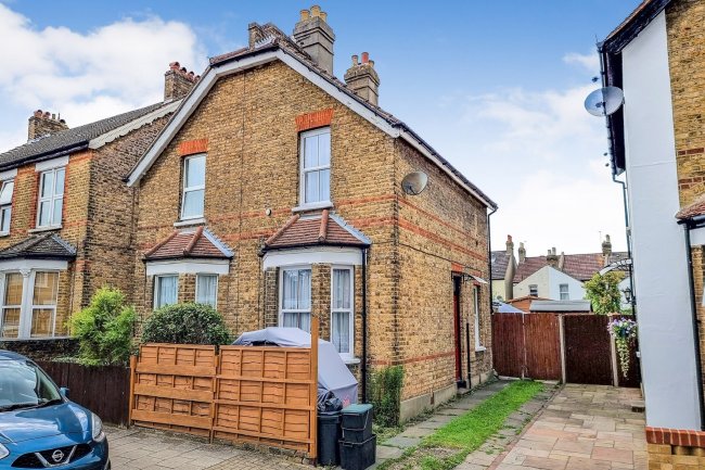 11 Addison Road, Bromley, Kent BR2 9RP 4