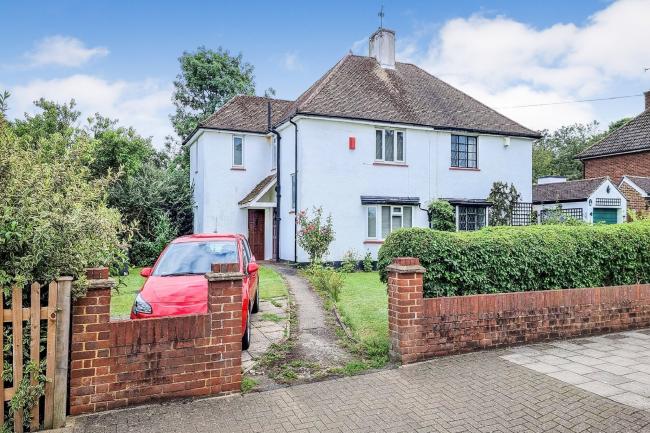 47 Gravel Road, Bromley, Kent BR2 8PE 10