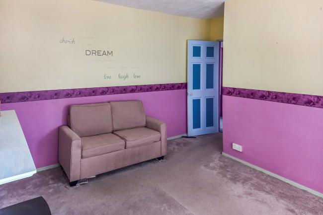 32 Charnwood Avenue, Chelmsford, Essex CM1 2TQ
 3