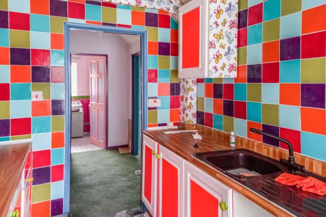 32 Charnwood Avenue, Chelmsford, Essex CM1 2TQ
 3