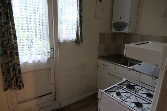Ground Floor Flat, 22 Collingbourne Road, Shepherds Bush, London W12 0JQ
 5