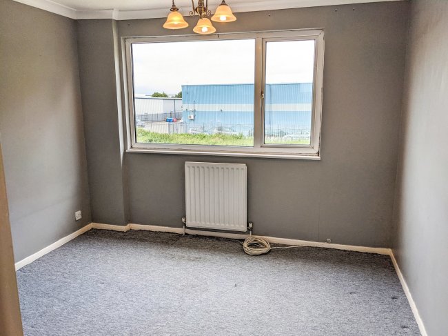 38 St Annes Road, Aylesbury, Buckinghamshire, HP19 7RB
 1