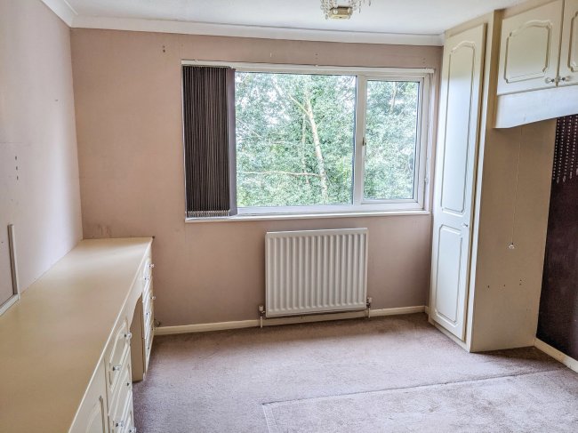 38 St Annes Road, Aylesbury, Buckinghamshire, HP19 7RB
 1