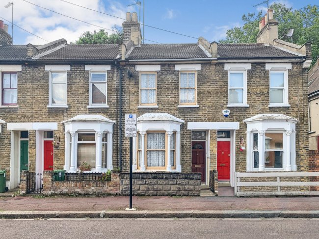 74 Tennyson Rd, Stratford,
London E15 4DR


 3