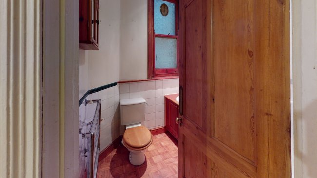 21 Cleveland Mansions, Lambeth, London, SW9 0ES
 2