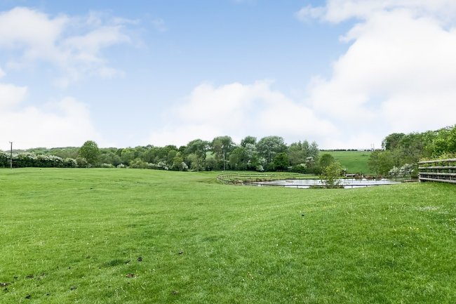 Garages at Great Wolford, Shipston on Stour, Warwickshire, CV36 5NJ
 1