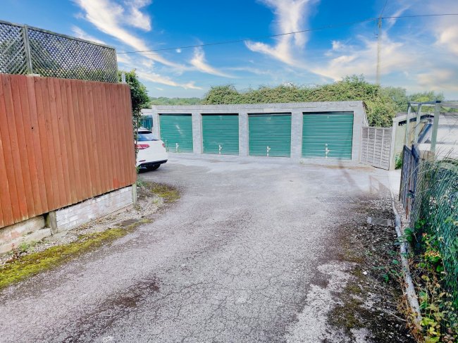 Garages at Great Wolford, Shipston on Stour, Warwickshire, CV36 5NJ
 1