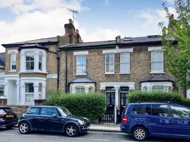 2 MacFarlane Rd, Shepherds Bush, London W12 7JZ
 7
