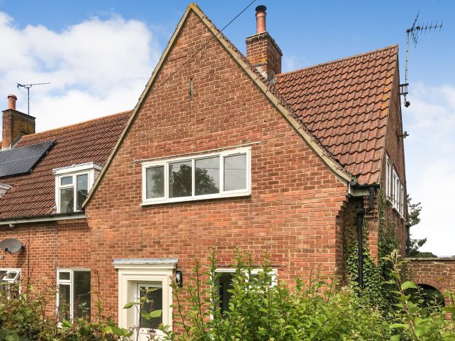 10 Levetts Lane, Bodiam, East Sussex, TN32 5UL
 4