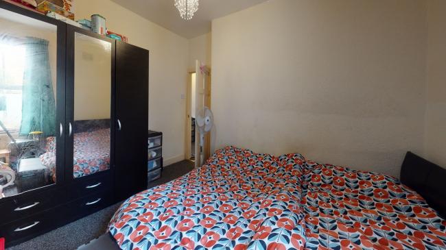 47 Kildare Road, Canning Town, London E16 4AJ 7