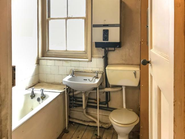 Flat 6, Barham House, Marylebone, London W1H 5JA
 2