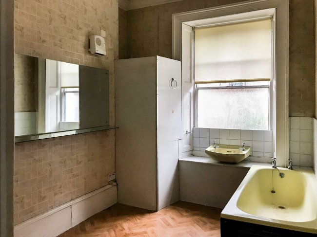 Ground and First Floor Flat, 3 Wilmington Square, Clerkenwell, London WC1X 0ES
 4