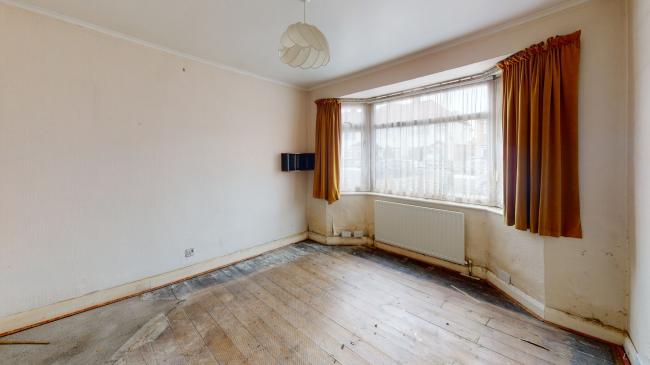 109 Lynhurst Crescent, Hillingdon, Middlesex UB10 9EQ
 7