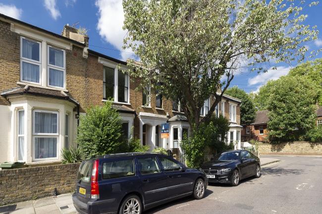 39 Santley Street, Clapham, London SW4 7QE 4