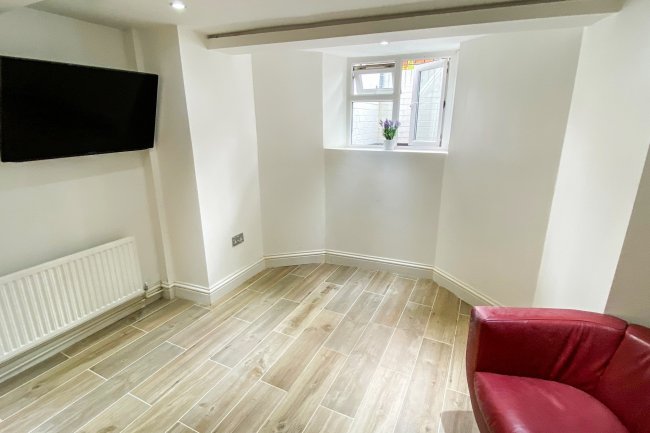 Basement Flat, 5 Tierney Road, London, SW2 4QL
 10