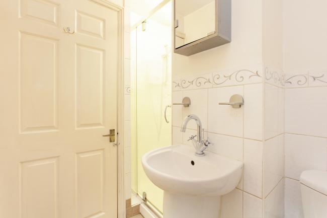 185a Southampton Way, Camberwell, SE5 7EJ 9