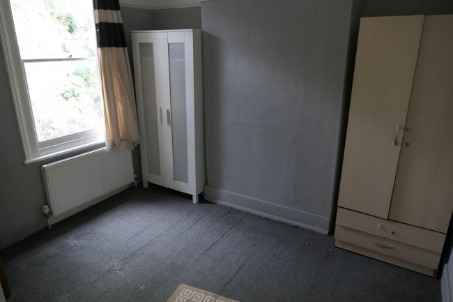 11 Birkbeck Road, Tottenham, London N17 8NH 5