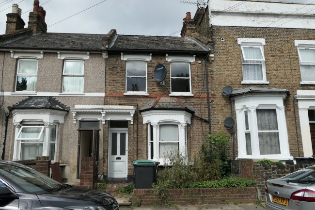 11 Birkbeck Road, Tottenham, London N17 8NH 5