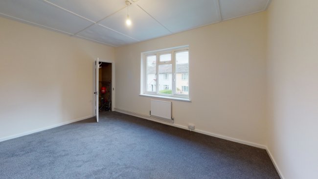 21 Pinehurst Cottages, Farnborough, Hampshire, GU14 7LJ
 5