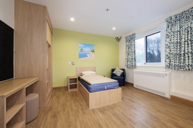 Shottsford House, Heddington Drive, Blandford Forum, Dorset DT11 7HX 10