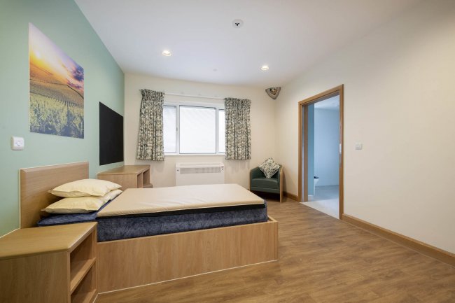 Shottsford House, Heddington Drive, Blandford Forum, Dorset DT11 7HX 10