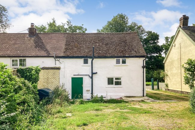 75 High Street, Toseland, ST. NEOTS, PE19 6RX 7