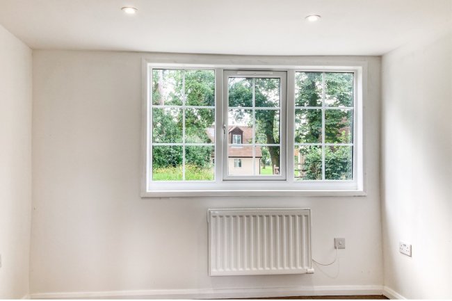 75 High Street, Toseland, ST. NEOTS, PE19 6RX 7