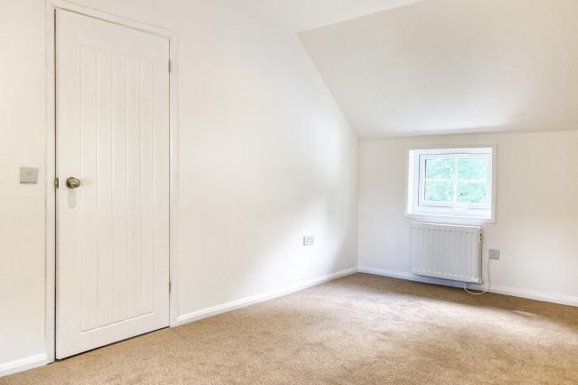 75 High Street, Toseland, ST. NEOTS, PE19 6RX 7