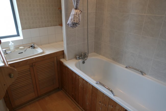 22 Victoria Court, Kingsbridge Avenue, Acton, London W3 9AH 4