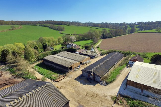 Owletts Farm, Thornhill Road, Ashurst Wood, West Sussex RH19 3SL 6