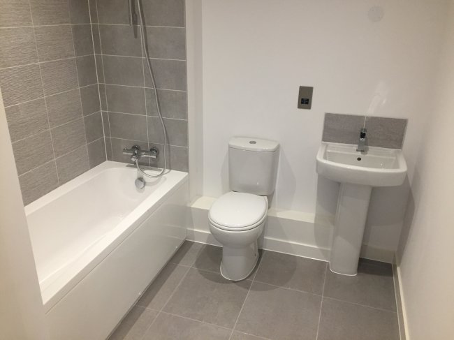 Flat 19, Brookes Meadow, Brunel Way, Alyesbury, Buckinghamshire HP19 8AR 5