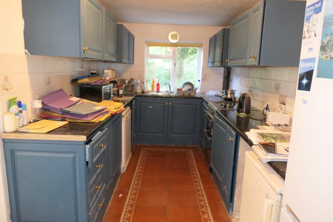 70 Winsor Terrace, Beckton, London, E6 6LE 1