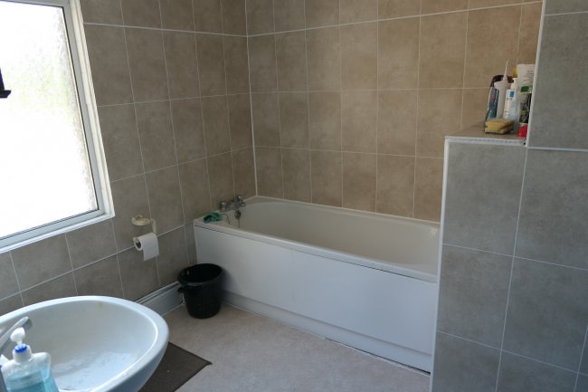 70 Winsor Terrace, Beckton, London, E6 6LE 1