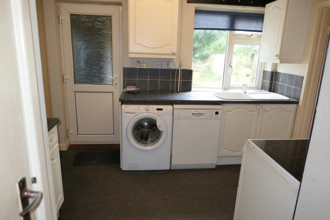 64 Winslow Road, Wingrave, Buckinghamshire, HP22 4QB 4