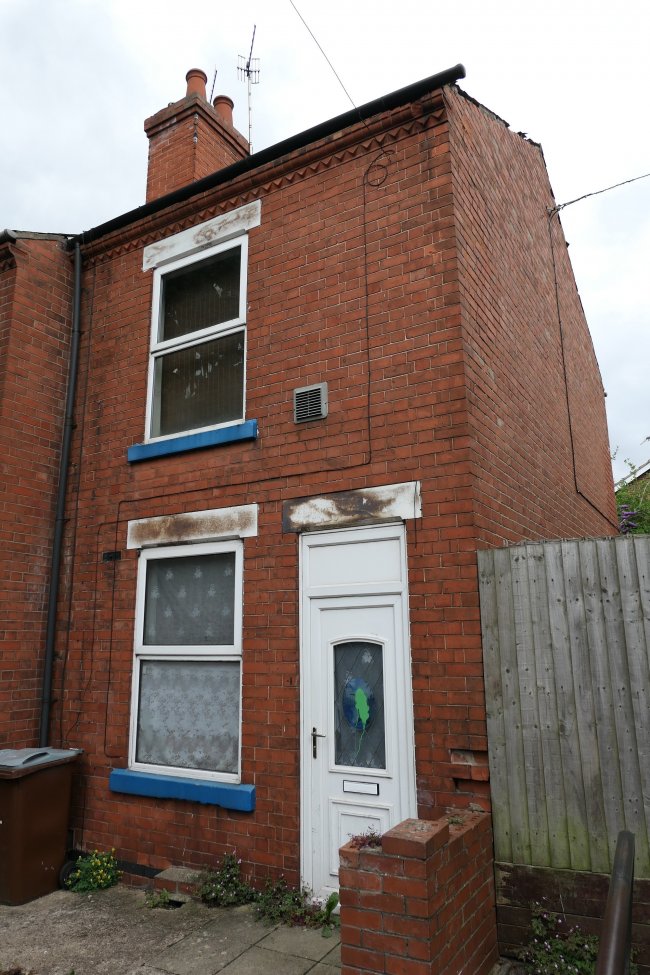 4 Broxtowe Avenue, Cinderhill, Nottingham, Nottinghamshire, NG8 5EL 8